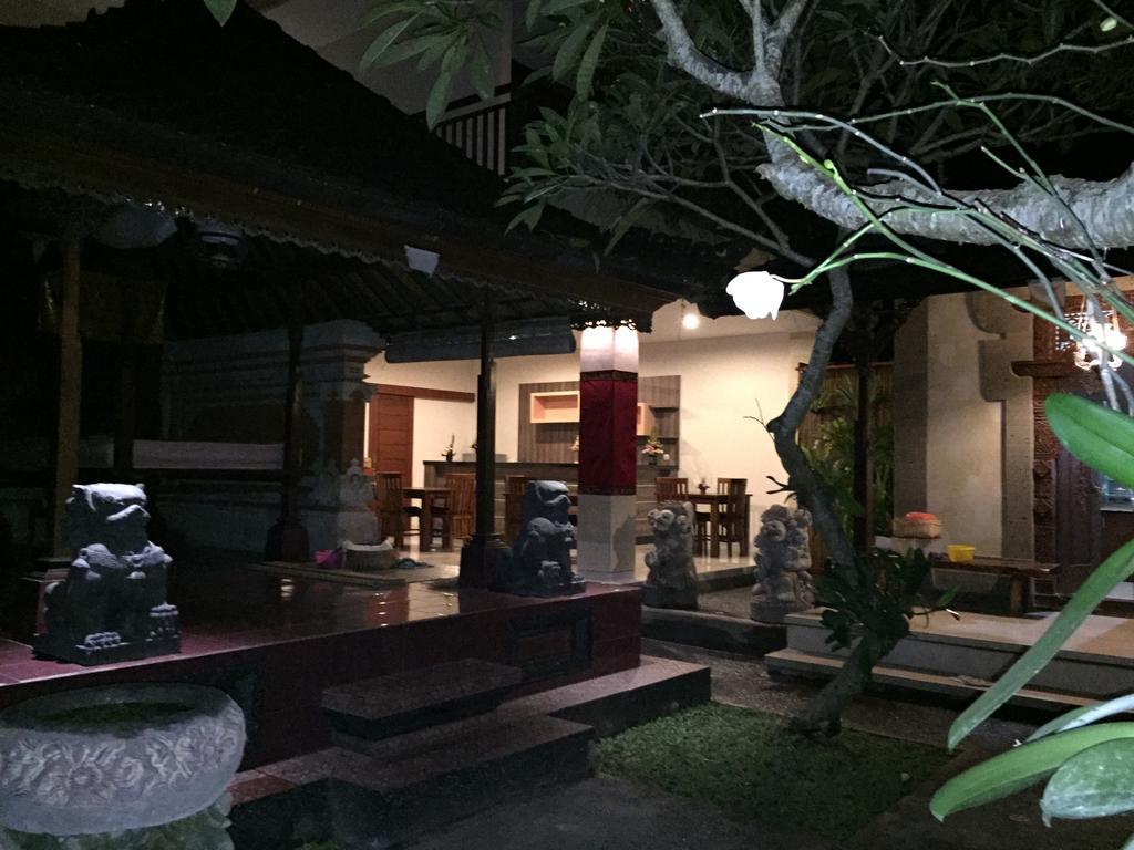 特杰家庭旅馆 乌布 外观 照片
